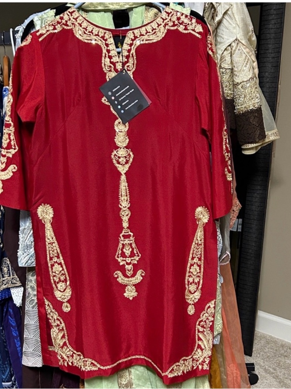 Pakistani designer— Ali Xeeshan https://alixeeshanempire.com - Picture 7 of 9